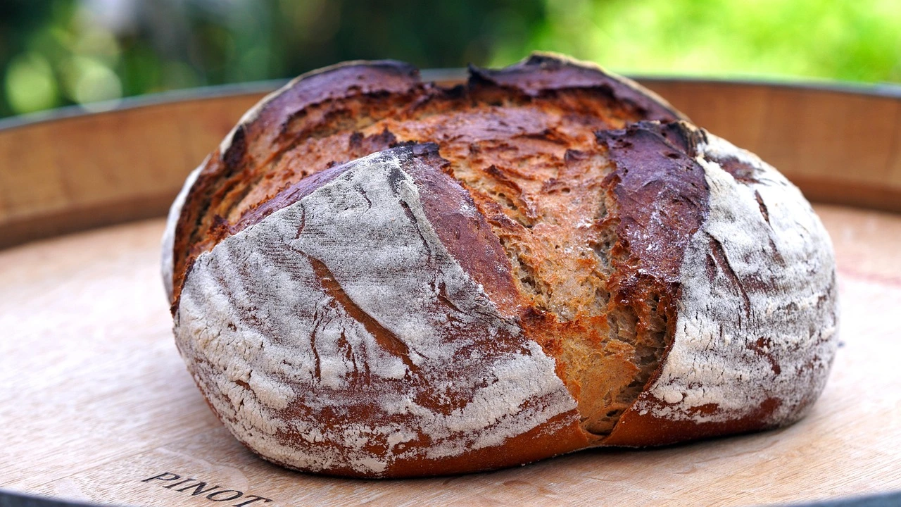 Vegan Jalapeño Cheddar Artisan Bread Recipe